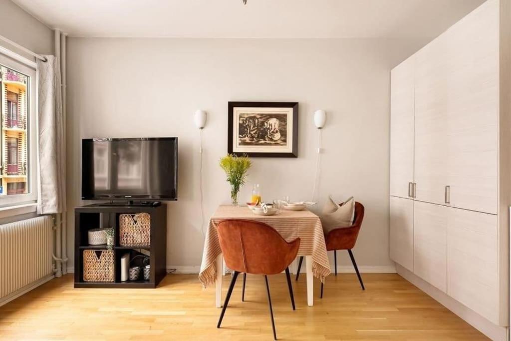 Praktisk 1-Roms Leilighet Oslo Ngoại thất bức ảnh